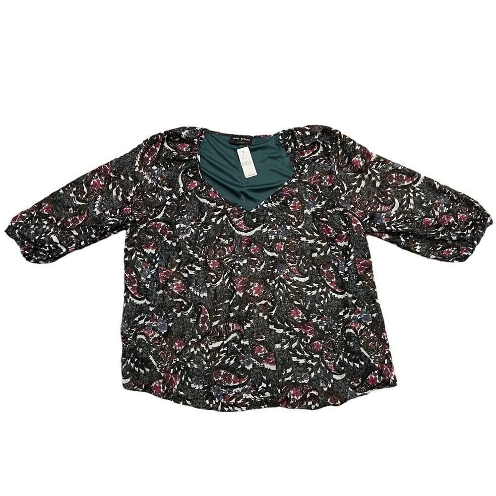 NWT LANE BRYANT Classic V-Neck Green Paisley Shimmer Top Size 18 - Picture 3 of 11